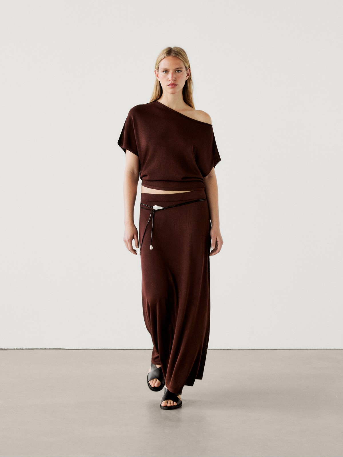 

Юбка женская Massimo Dutti 5203/525-I2024 бордовая XS, Бордовый, 5203/525-I2024