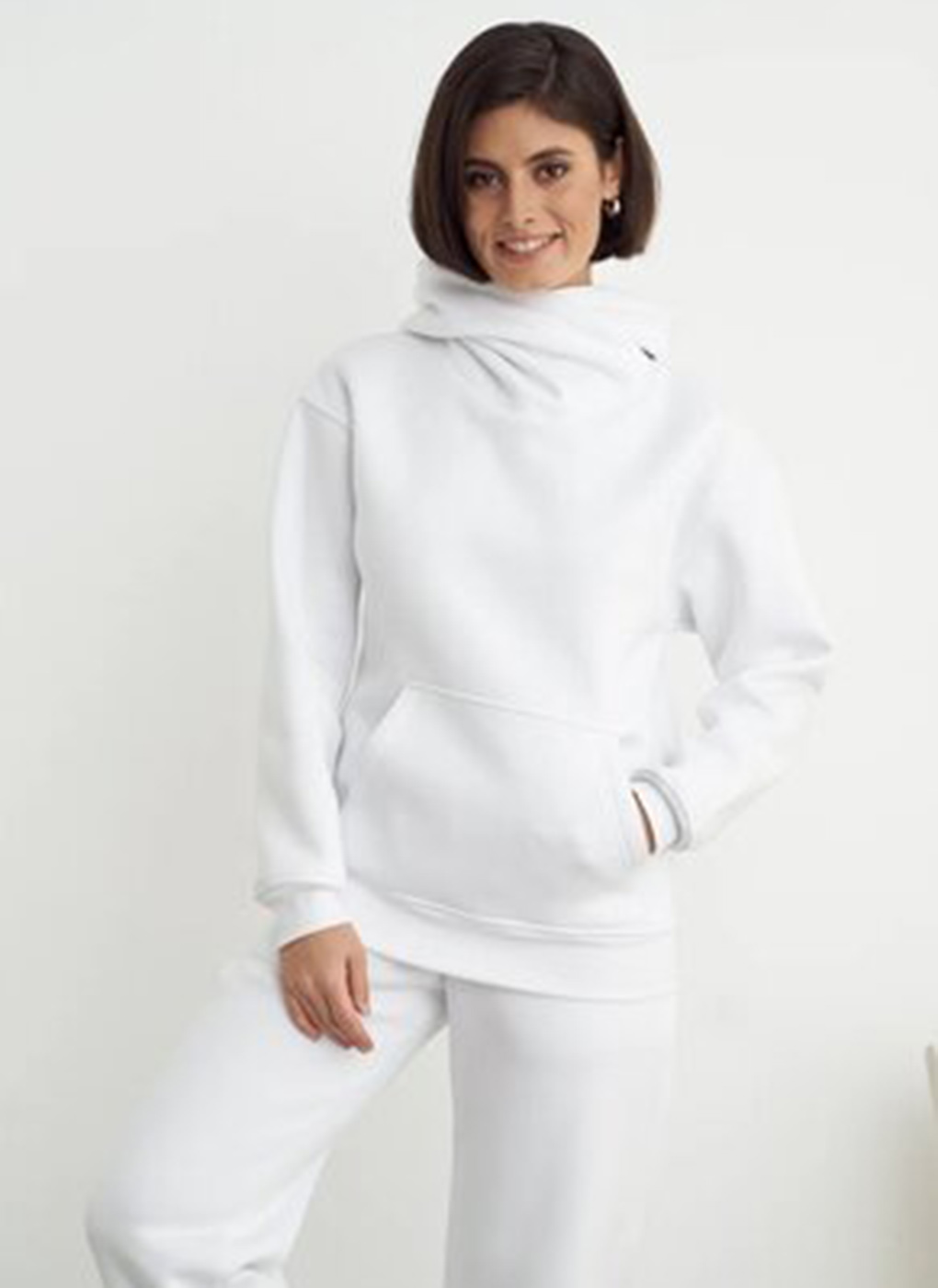 

Худи женское TANINI 65731 белое 46 RU, Белый, 65731
