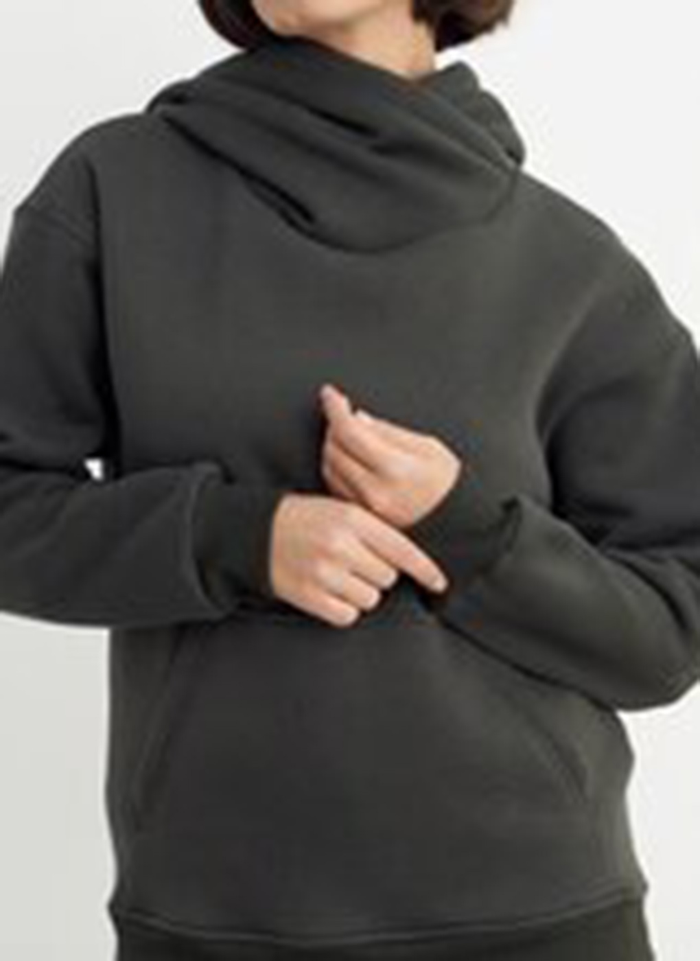 

Худи женское TANINI 65731 хаки 48 RU, 65731