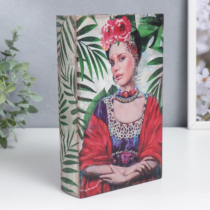 

Сейф-книга дерево кожзам "Девушка в венке из маков, среди пальмовых листьев" 21х13х5 см