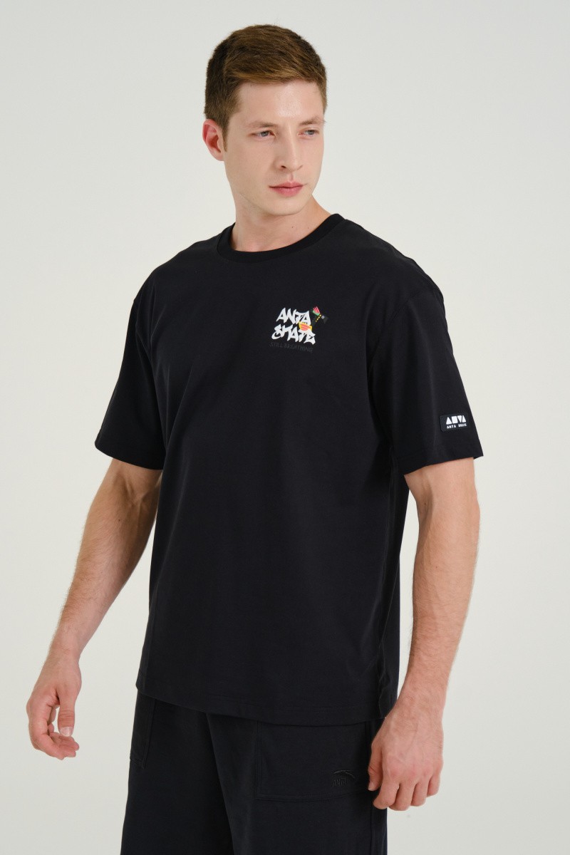 

Футболка мужская Anta BREATHING A-ANTISEPTIC 2.0 черная 2XL, Черный, 852428111 SKATE STILL BREATHING A-ANTISEPTIC 2.0