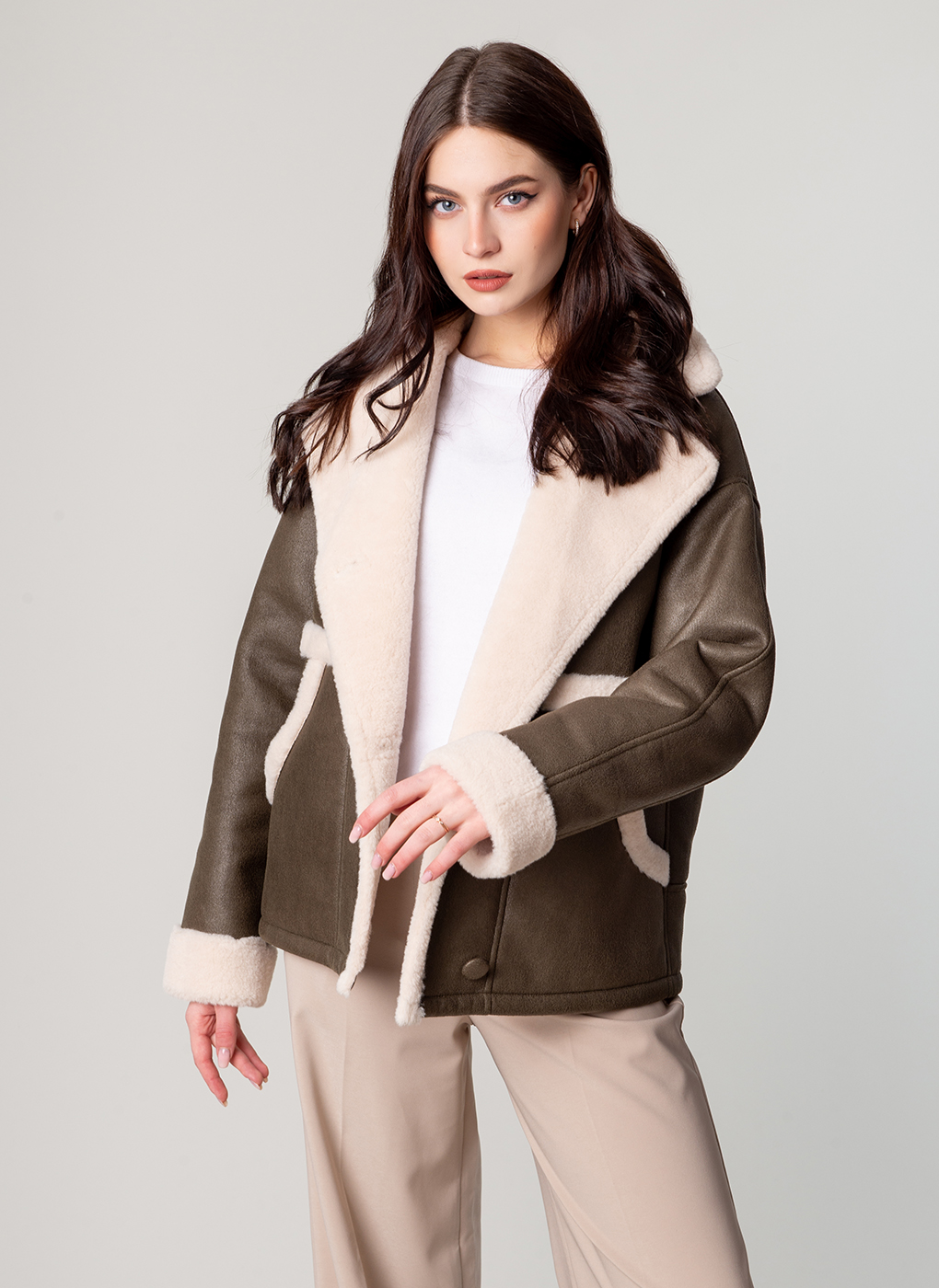 

Дубленка женская Каляев 64725 коричневая 44 RU, 64725