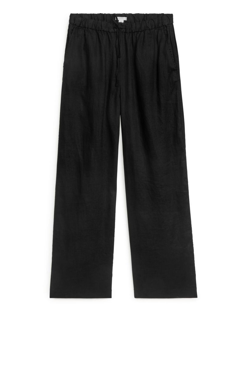 

Брюки женские ARKET 1068990 черные XXS, Черный, 1068990