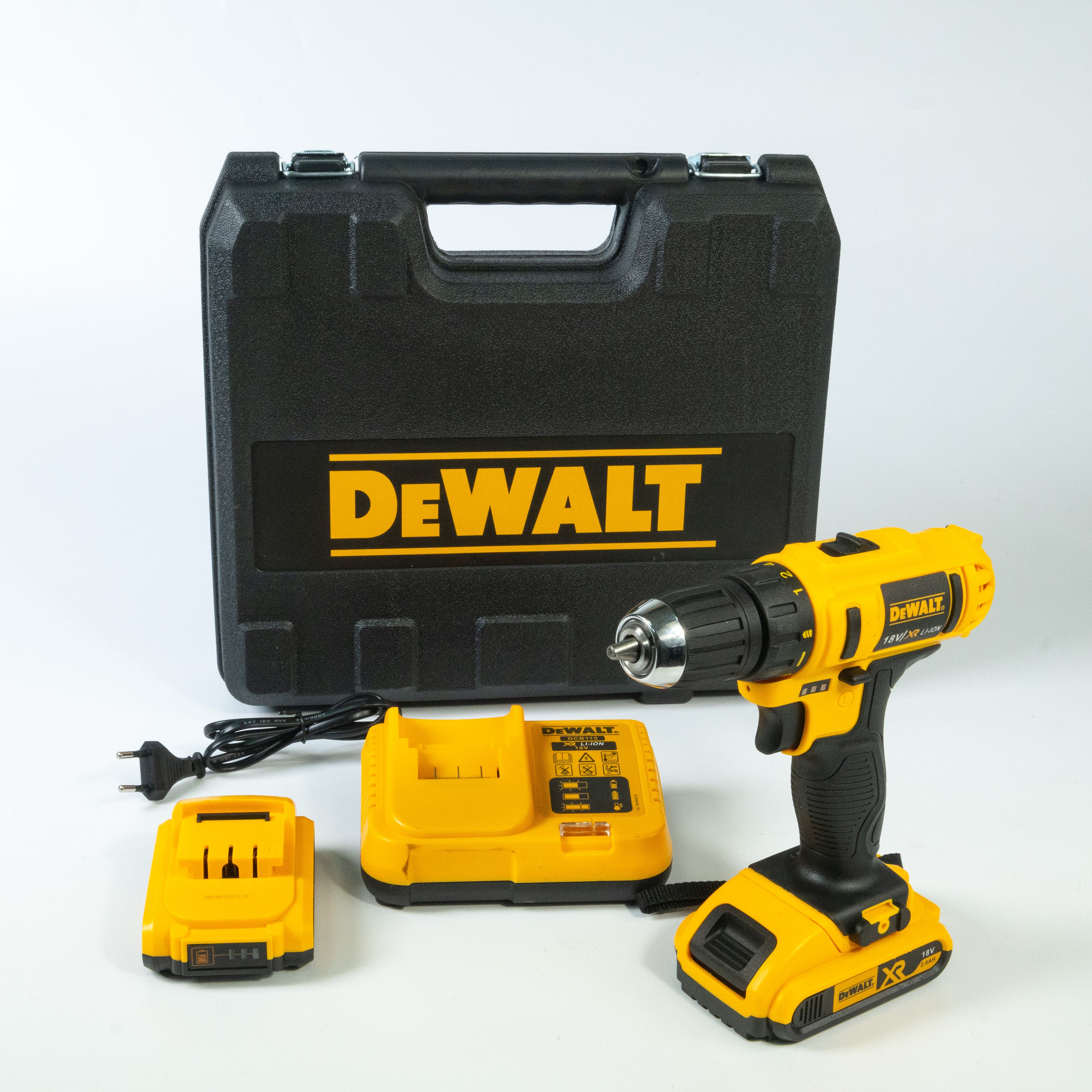 Аккумуляторная дрель-шуруповерт DeWalt 18V 2.0AH