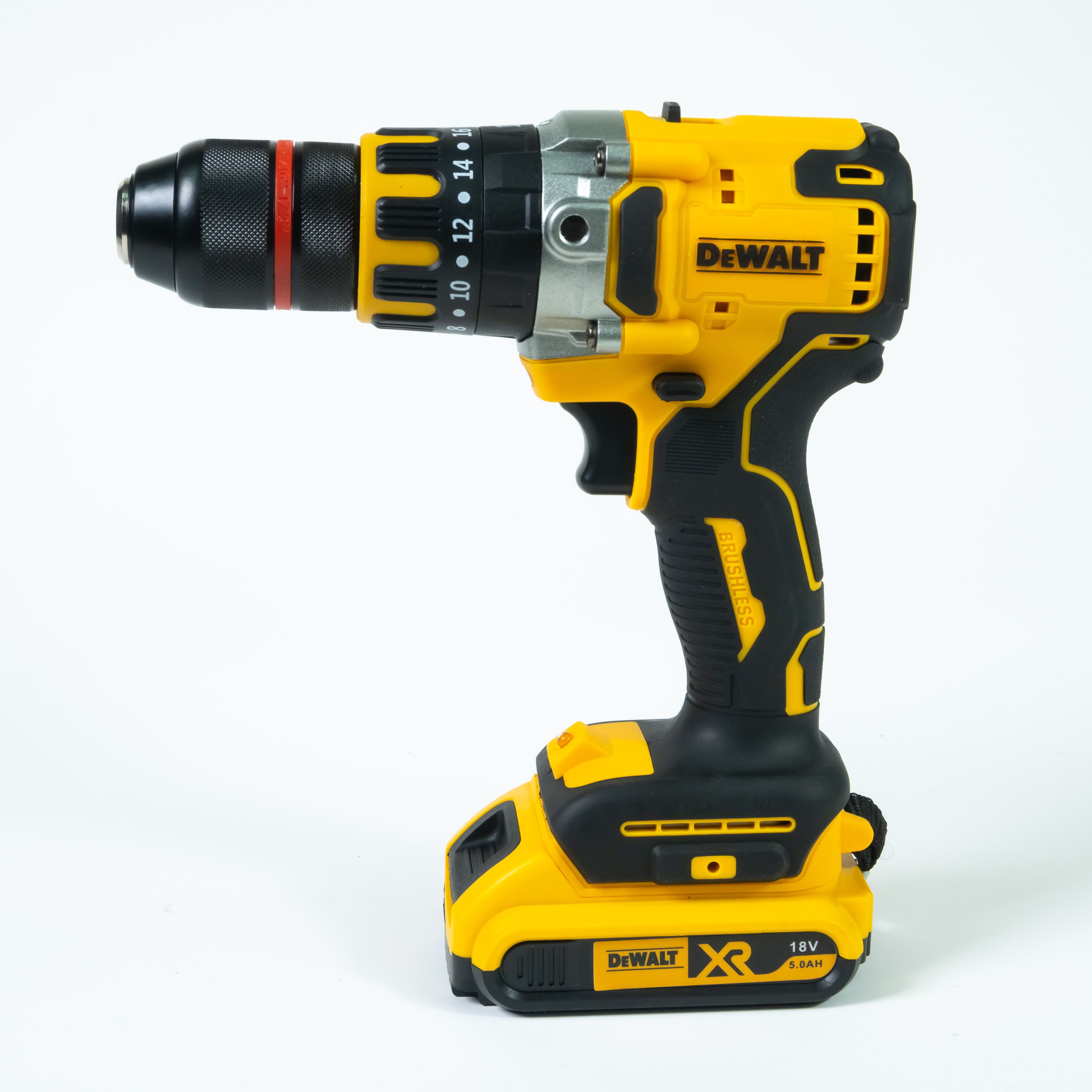 Аккумуляторная дрель-шуруповерт DeWalt 18V 70NM, с ударным режимом