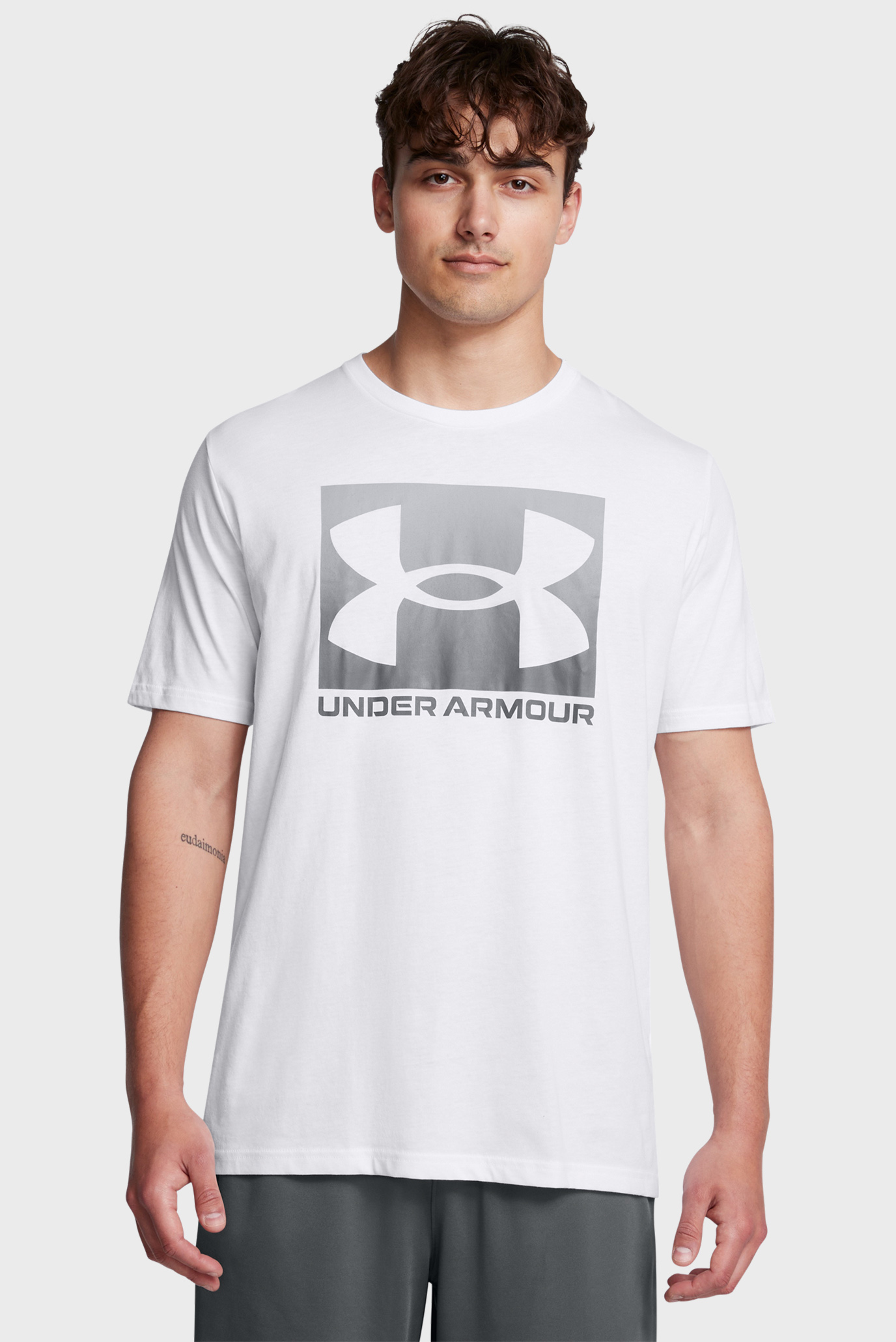 

Футболка Under Armour для мужчин, белая, размер M, 1386793-100, Белый, 1386793