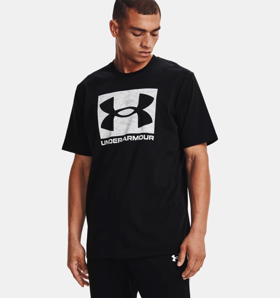 

Футболка Under Armour для мужчин, чёрная, размер S, 1361673-001, Черный, 1361673