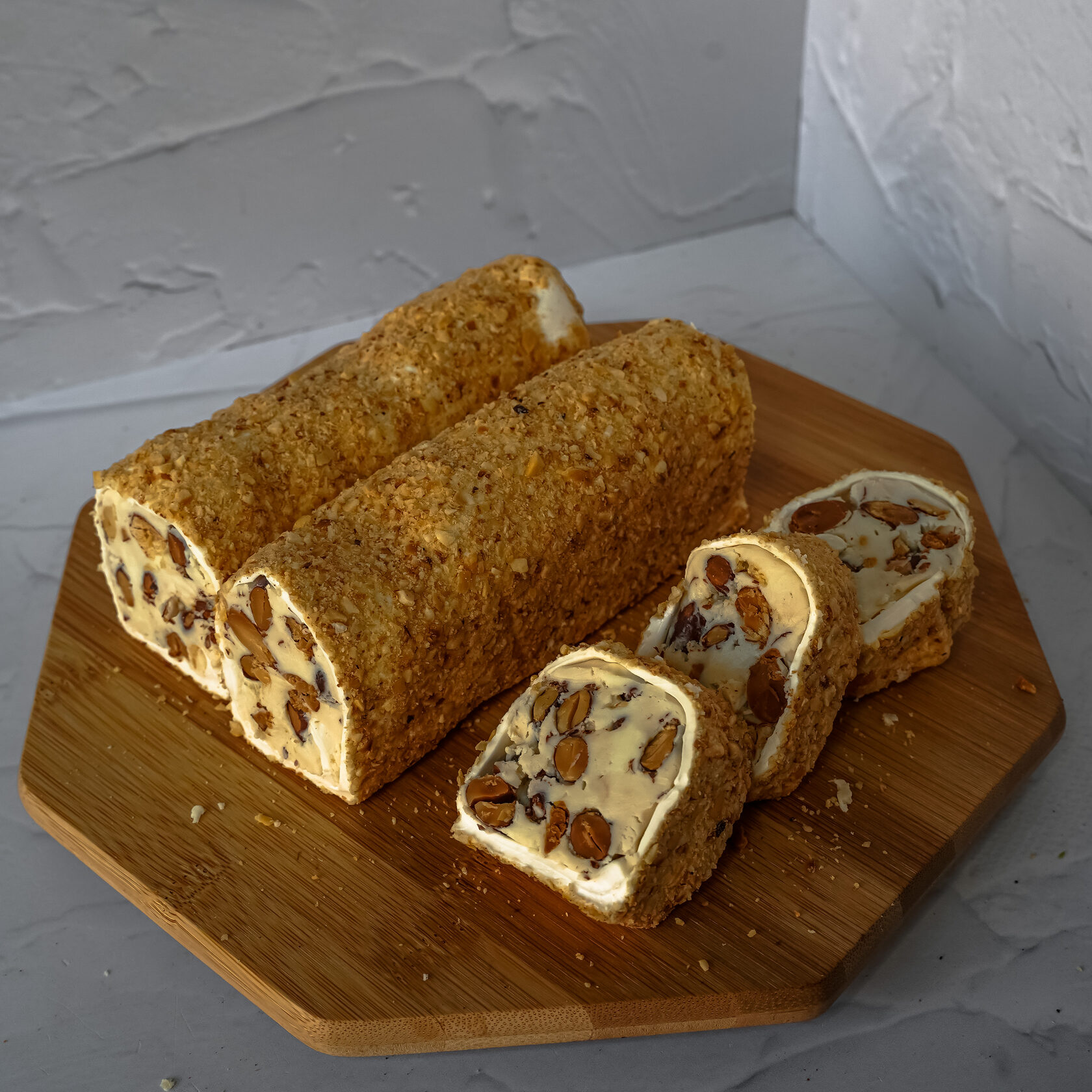 Рахат лукум Лавочка Султана с кремом каймак и миндалем, 500 г