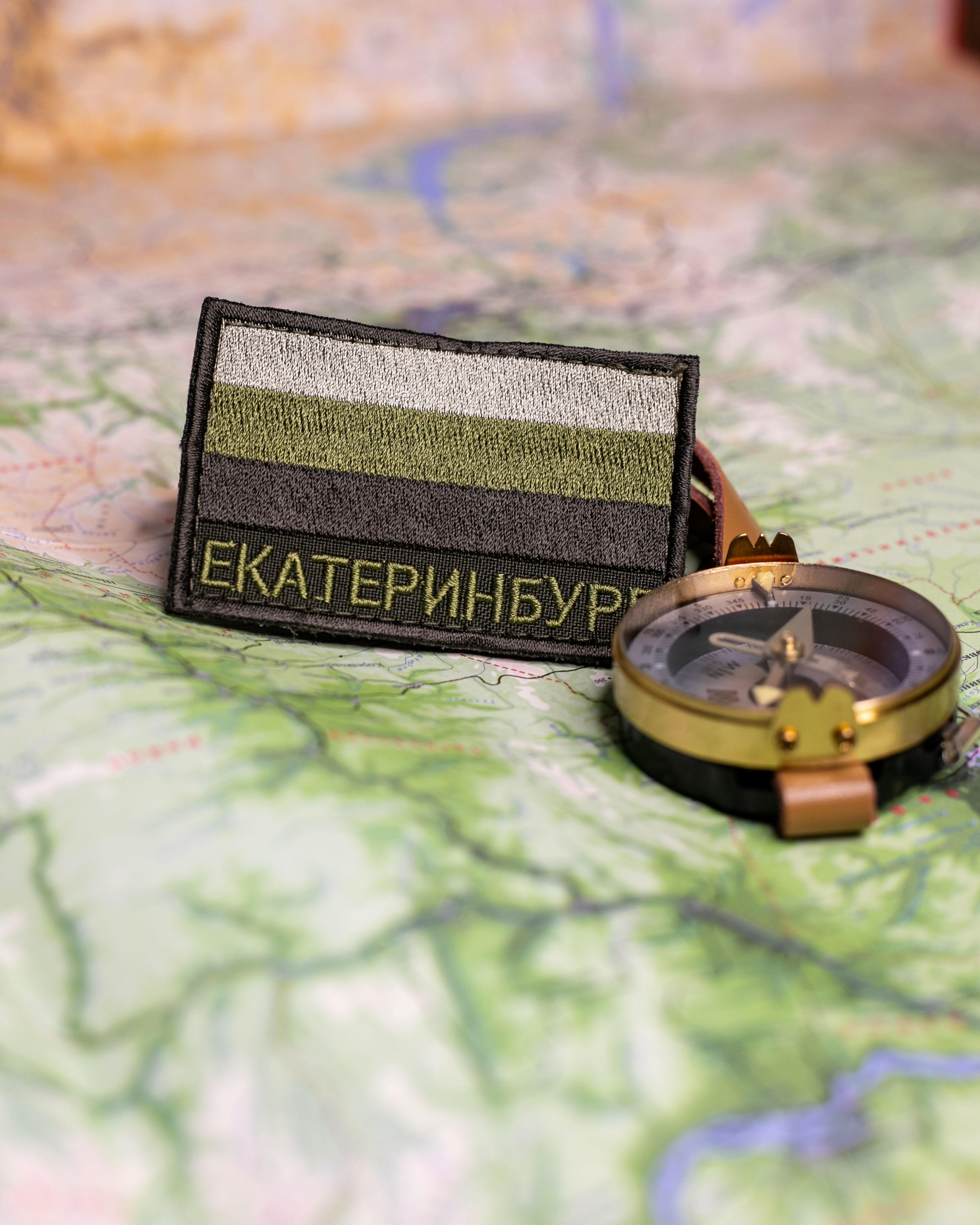 

Шеврон Екатеринбург полевой ПОЛИГОН на липучке 5Х8 см,1 шт