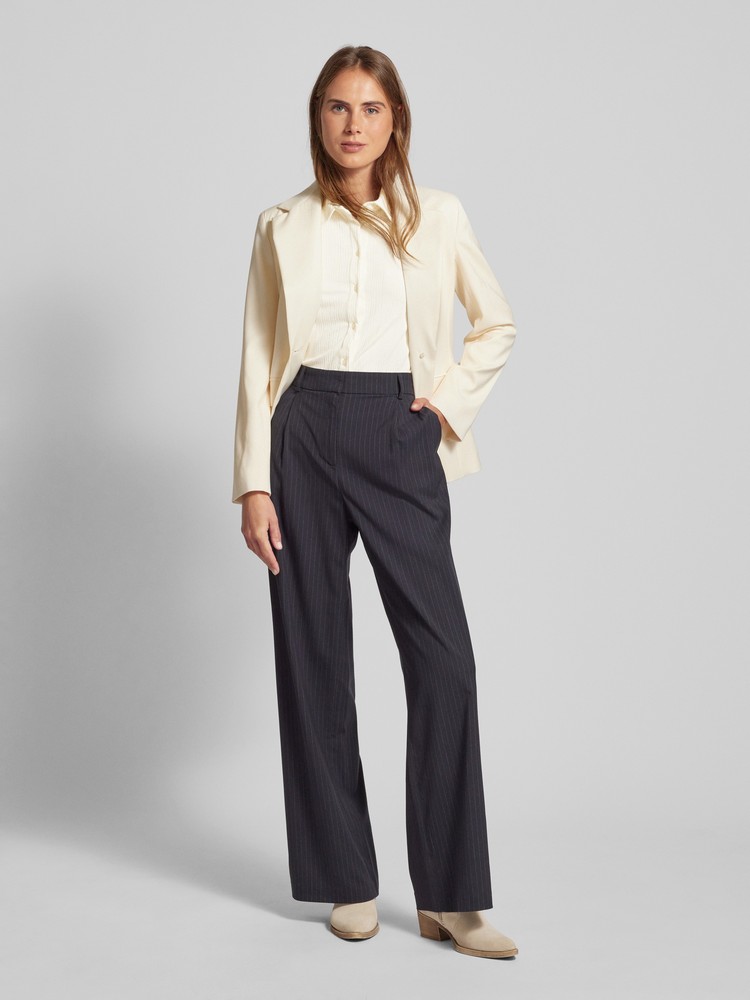 Блуза женская CHRISTIAN BERG 569308295 белая 46 EU 10876₽