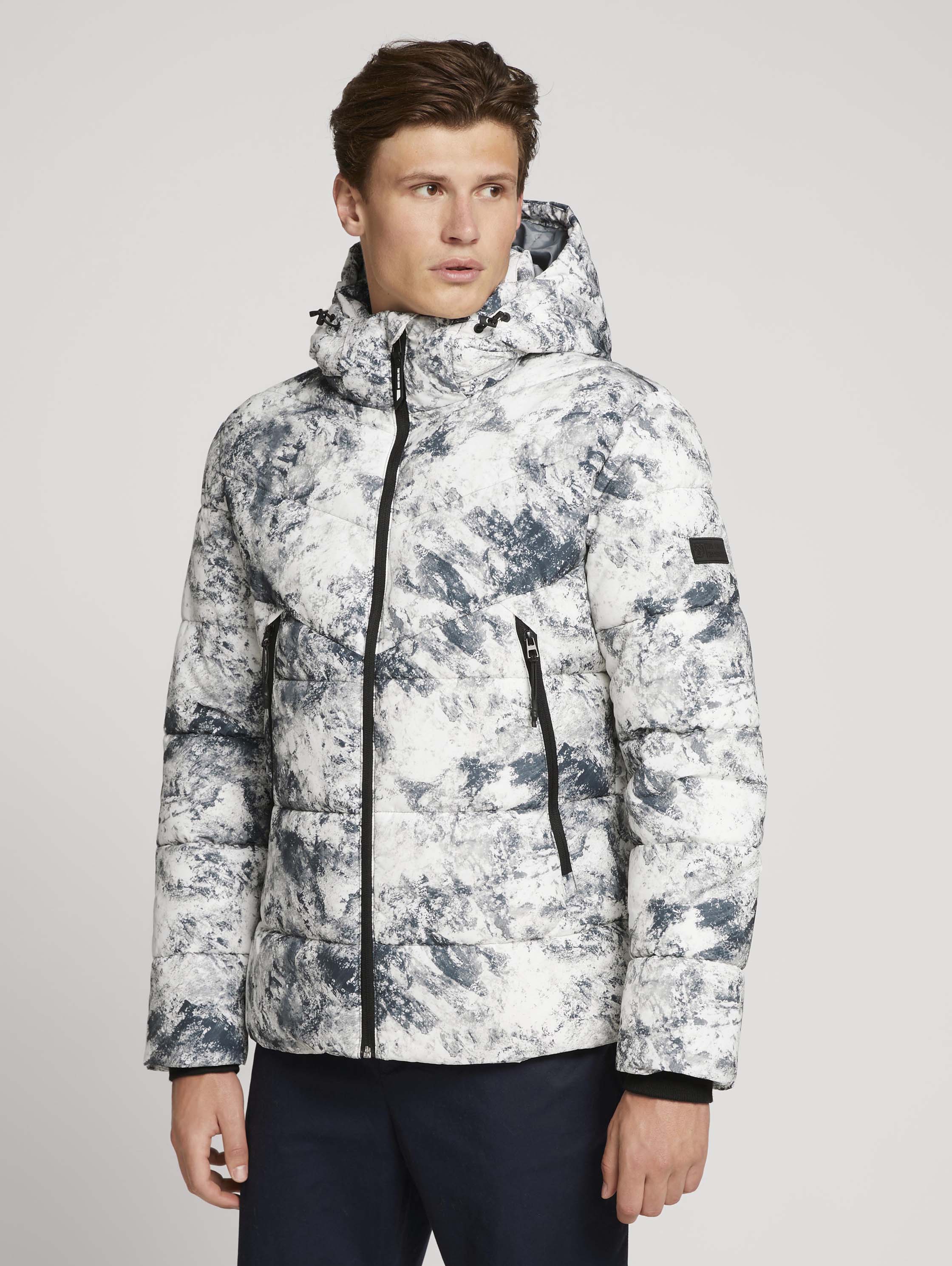 

Куртка мужская TOM TAILOR 1026628 белая L, 1026628