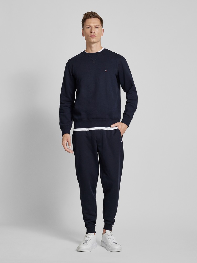 

Свитшот мужской Tommy Hilfiger MW0MW37232 синий XXL, MW0MW37232