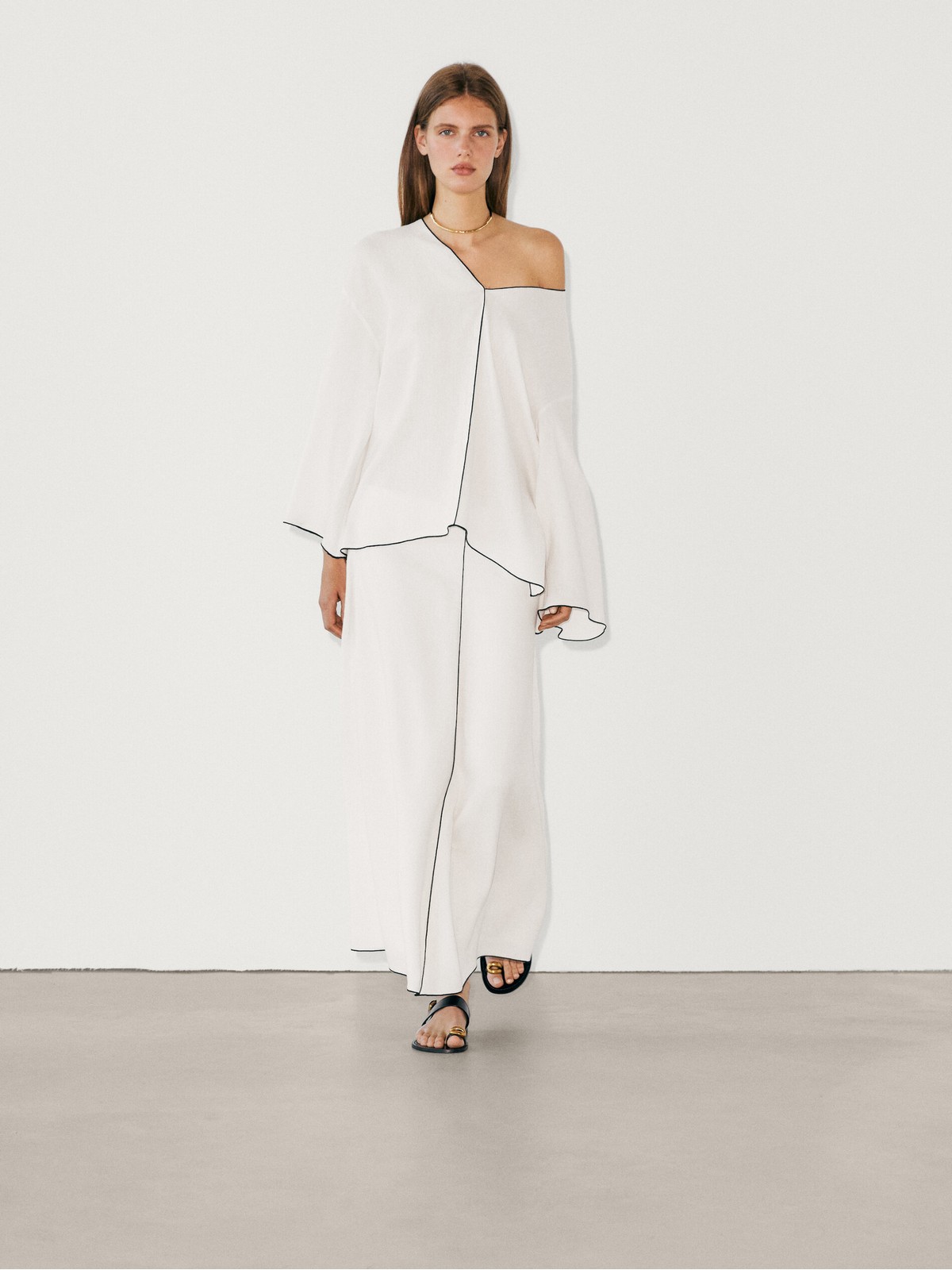 

Юбка женская Massimo Dutti 5229/806-I2024 белая 34, Белый, 5229/806-I2024