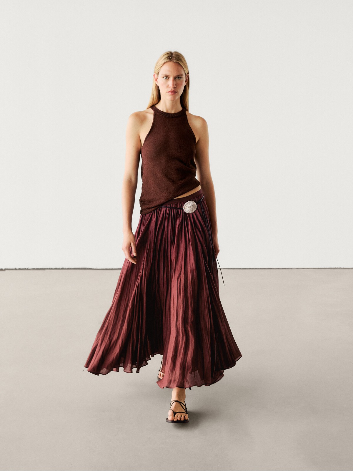 

Юбка женская Massimo Dutti 5241/641-I2024 красная S, Красный, 5241/641-I2024