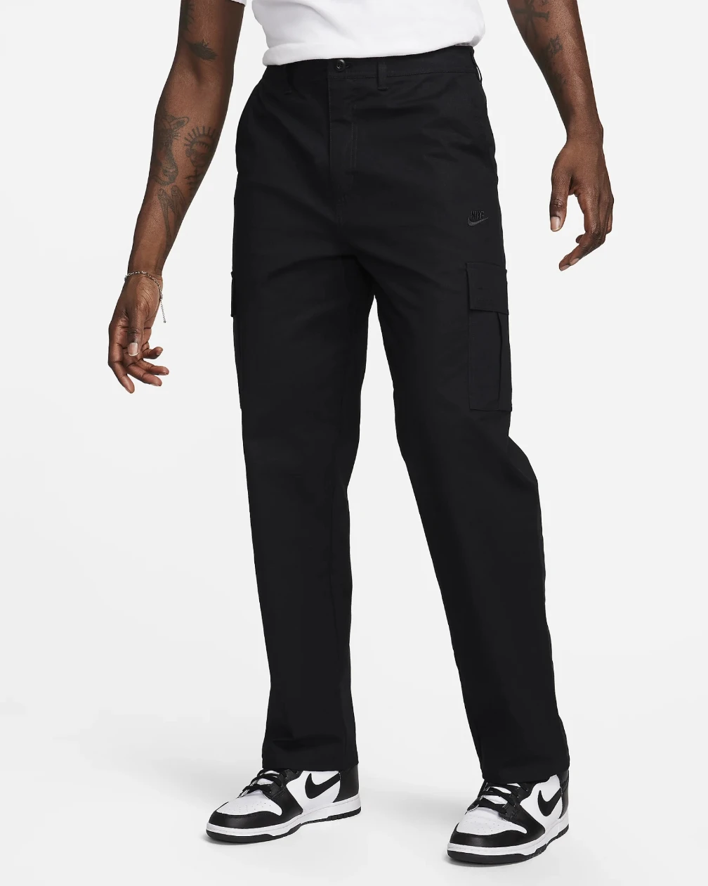 

Спортивные брюки мужские Nike Club Cargo FZ5765 черные 38, Черный, Club Cargo