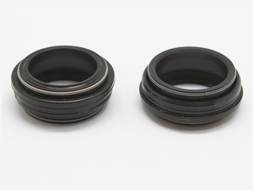 RST Сальники для VOGUE, VIVAir, F1RST 24