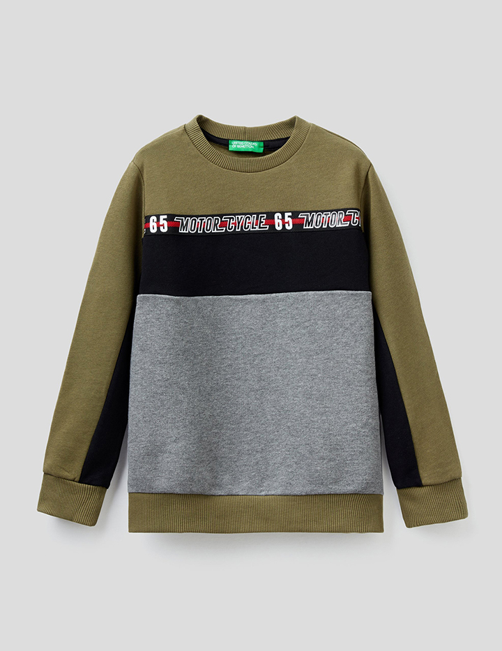 

Свитшот для мальчиков Benetton цв. зеленый р.110, 21A_3J68C15BR