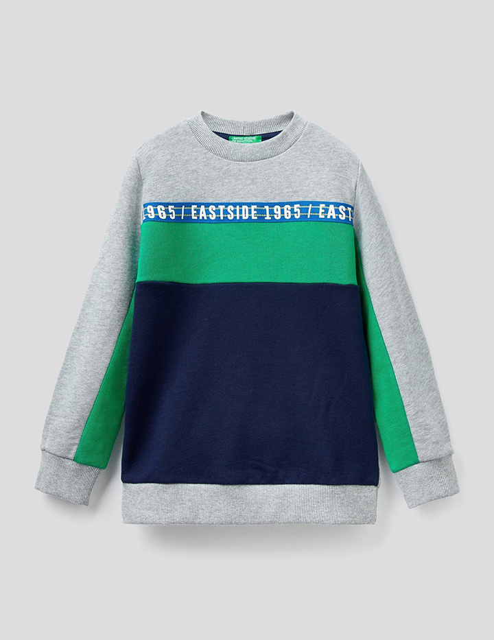

Свитшот для мальчиков Benetton цв. серый р.140, 21A_3J68C15BR