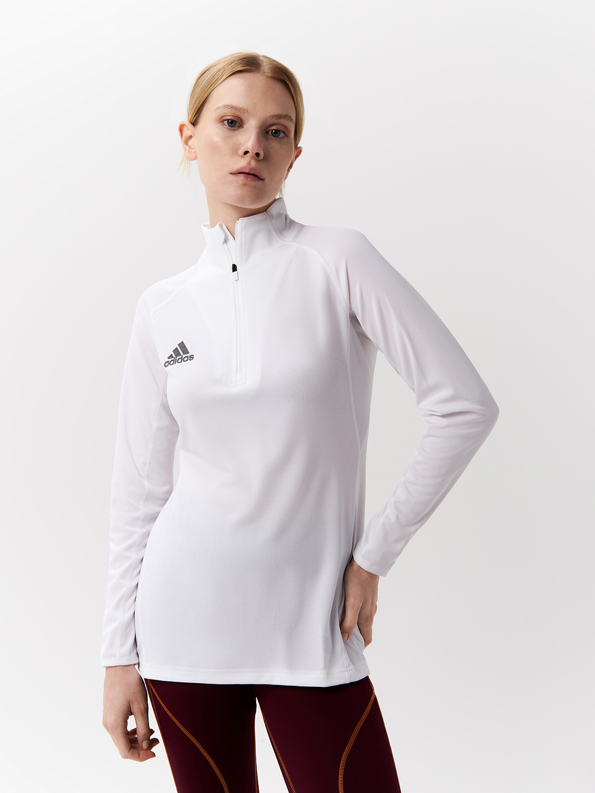 

Лонгслив женский Adidas Five Performance Quarter Zip DX9841 белый S, Five Performance Quarter Zip