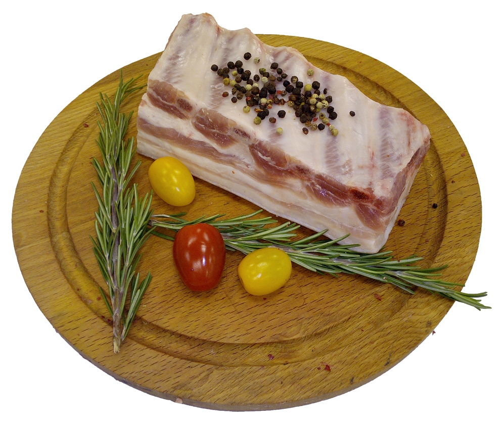 

Ребрышки свиные в шкуре Красная Птица +-650 г