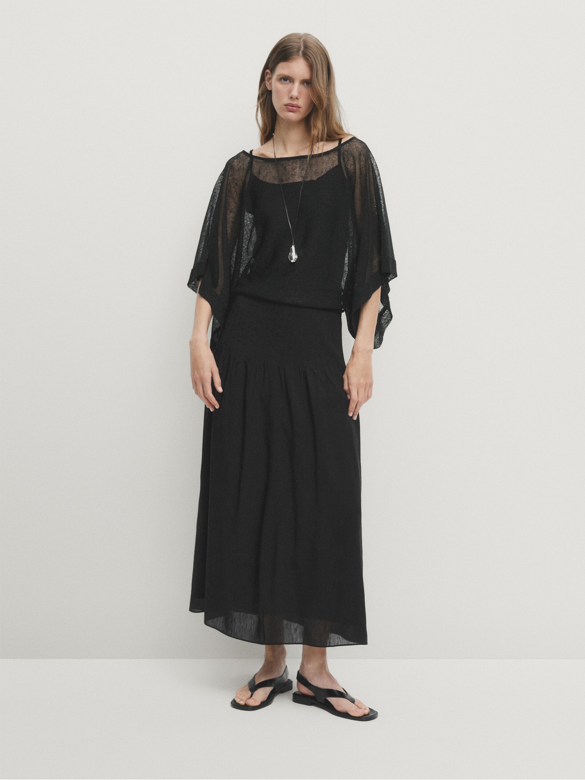 

Юбка женская Massimo Dutti 5302/100-I2024 черная L, Черный, 5302/100-I2024