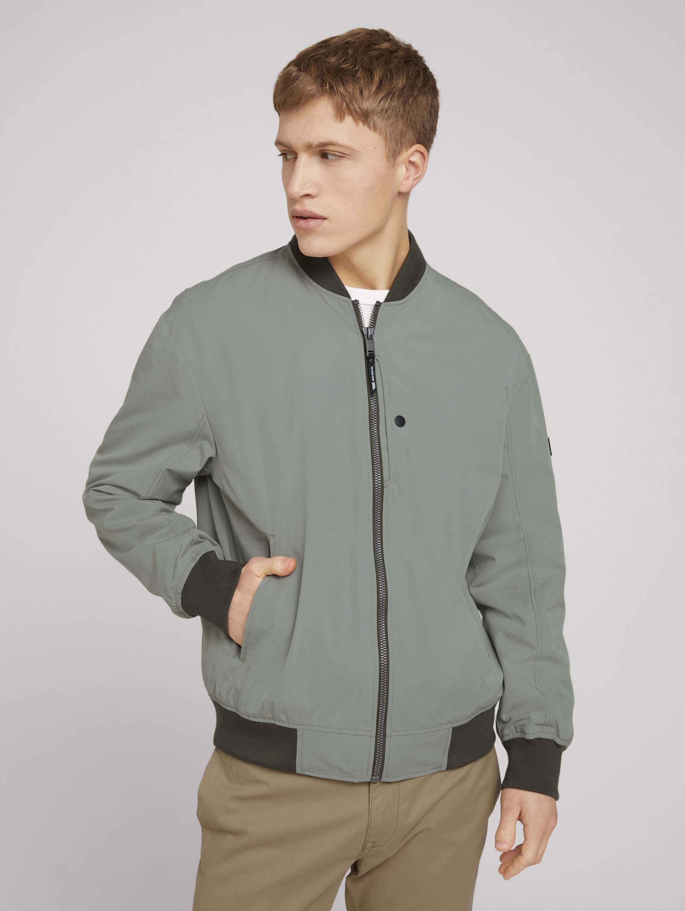 

Куртка мужская TOM TAILOR 1024397 зеленая XXL, 1024397