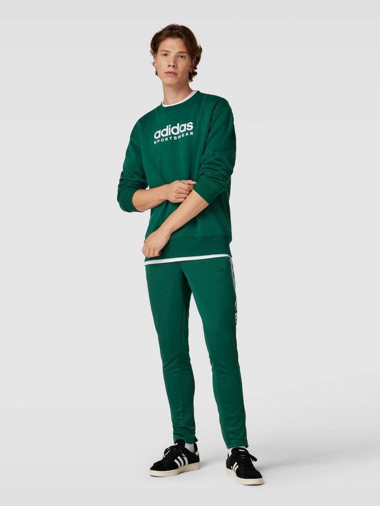 

Свитшот мужской Adidas Sportswear IJ9440 зеленый L, IJ9440