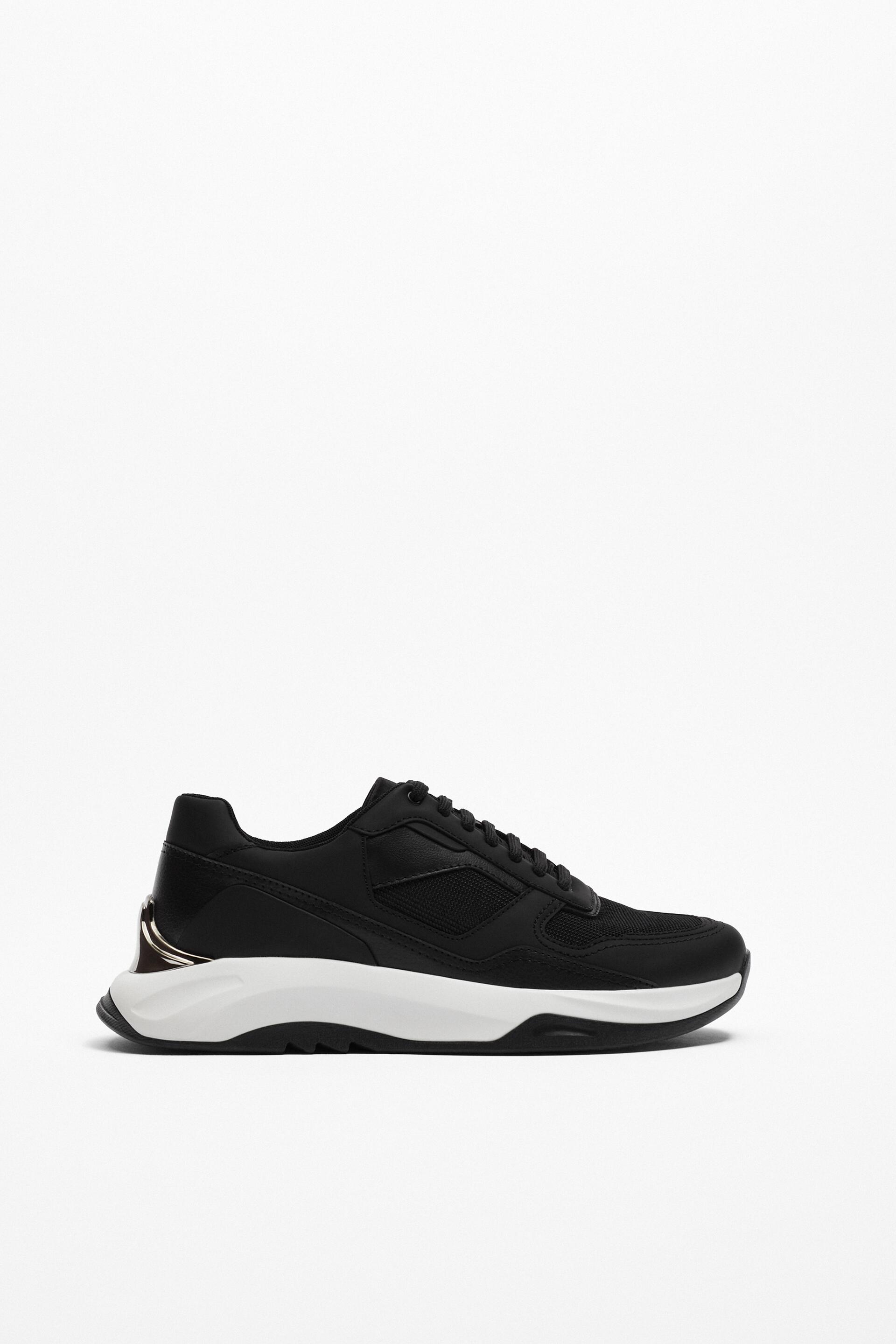 

Кроссовки мужские ZARA 180378 черные 42 RU (доставка из-за рубежа), 180378