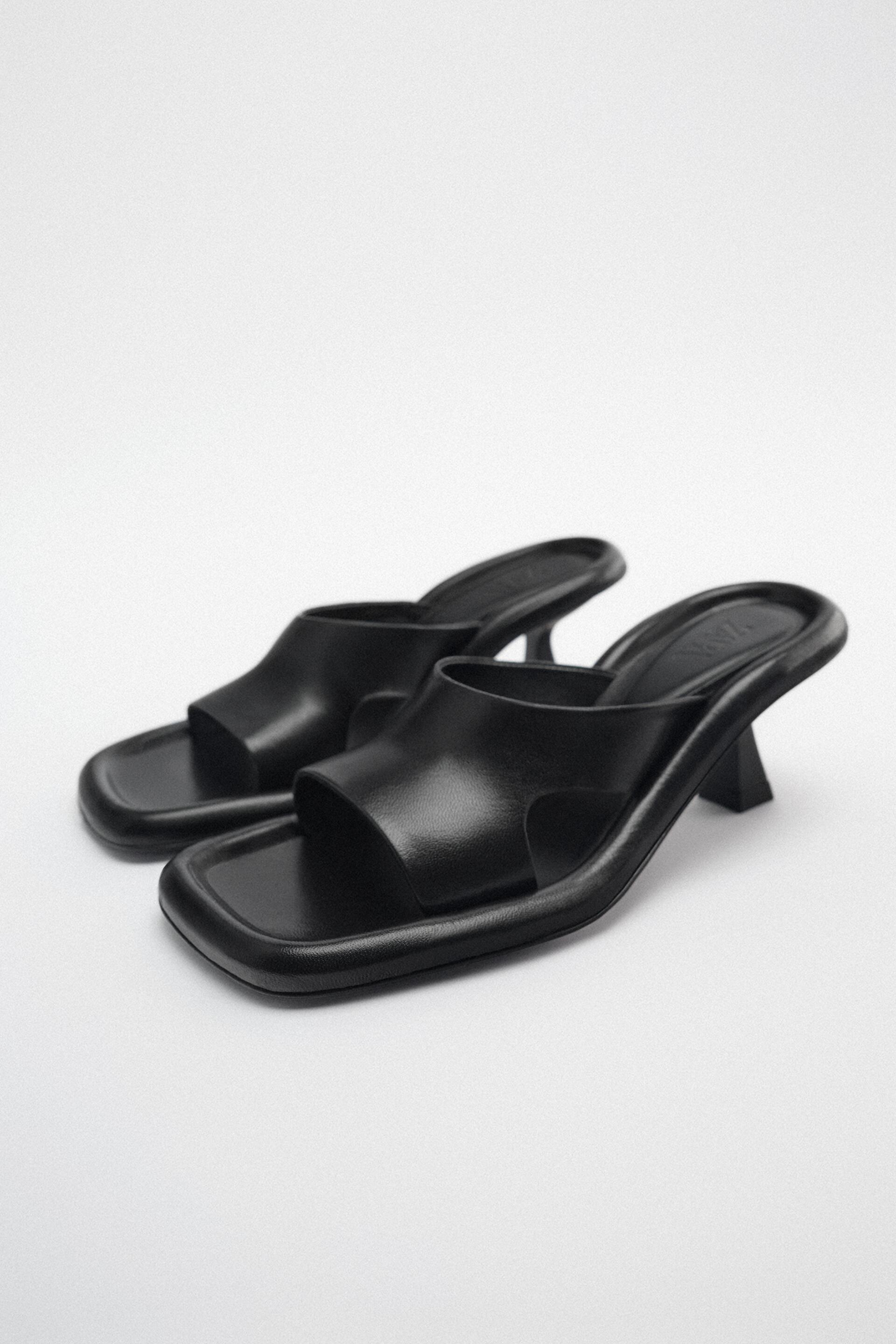 

Мюли женские ZARA 12355010 черные 37 RU (доставка из-за рубежа), 12355010