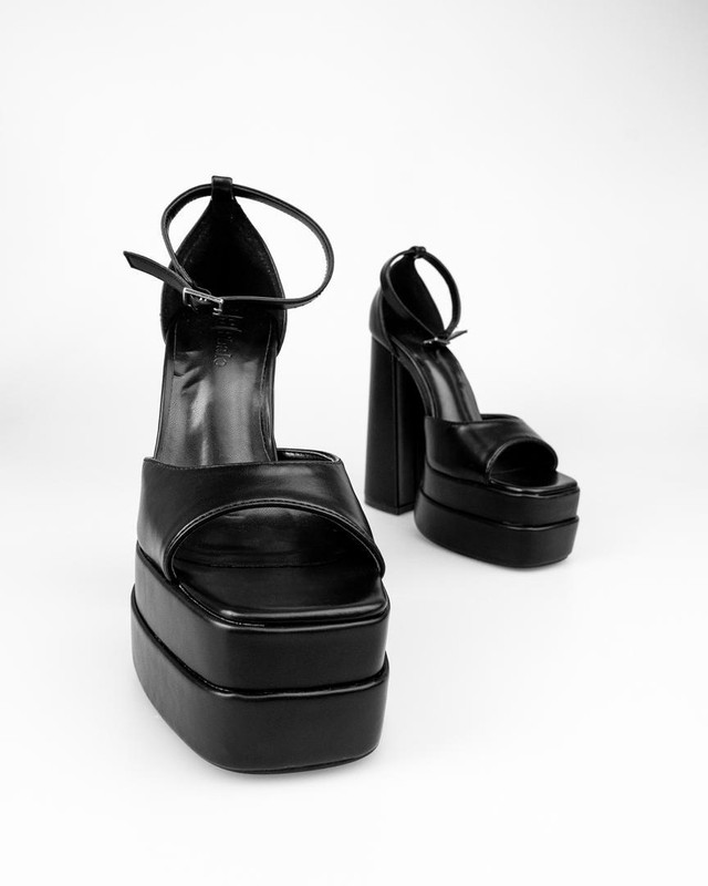 

Босоножки женские Sbalo x12 черные 35 RU, x12