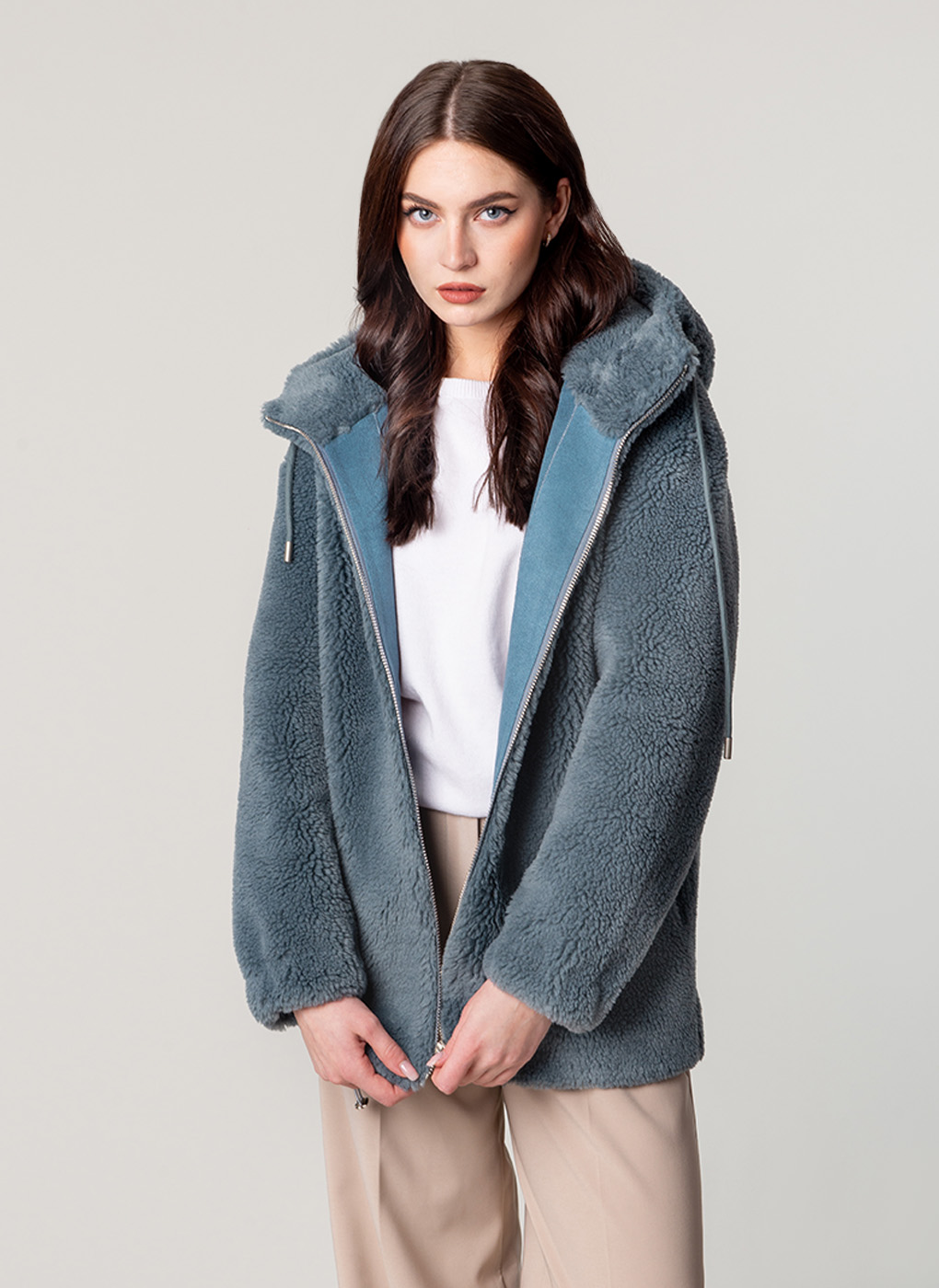 

Полушубок женский Каляев 65163 зеленый 50 RU, 65163