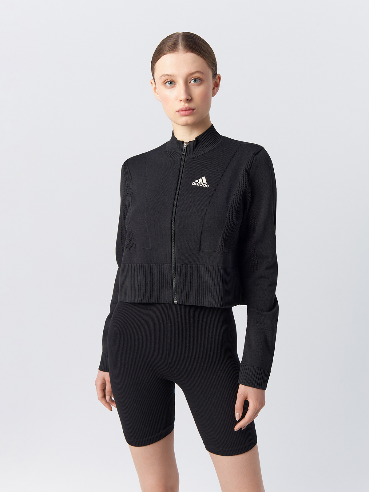 

Толстовка женская Adidas GQ9389 черная S, Черный, GQ9389