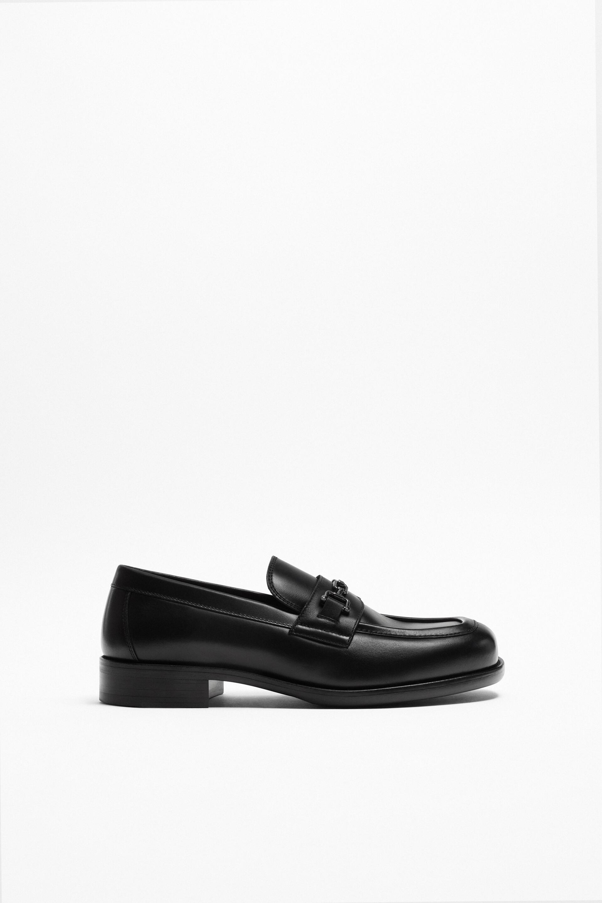 

Лоферы мужские ZARA 217891 черные 39 RU (доставка из-за рубежа), 217891