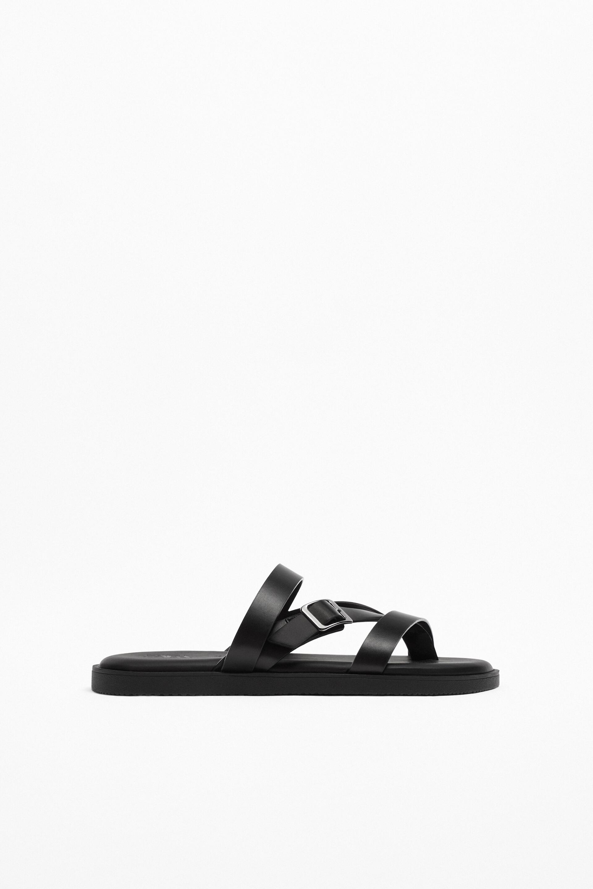 

Шлепанцы мужские ZARA 180861 черные 40 RU (доставка из-за рубежа), 180861