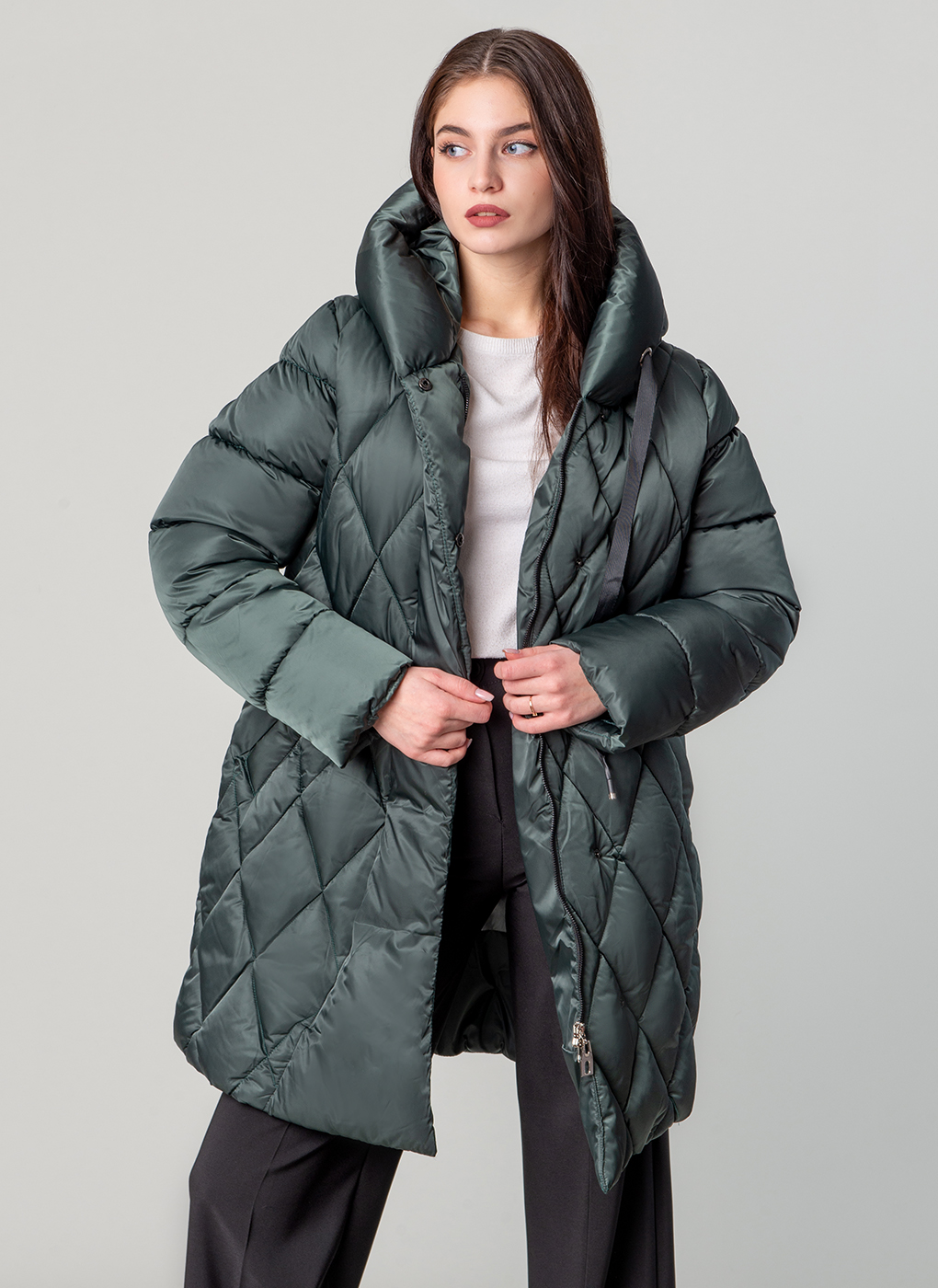 Пальто женское Каляев 64927 зеленое 50 RU