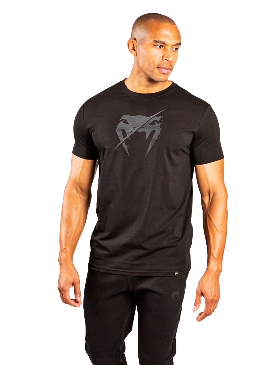 

Футболка мужская Venum Stamp Black черная L, Stamp Black
