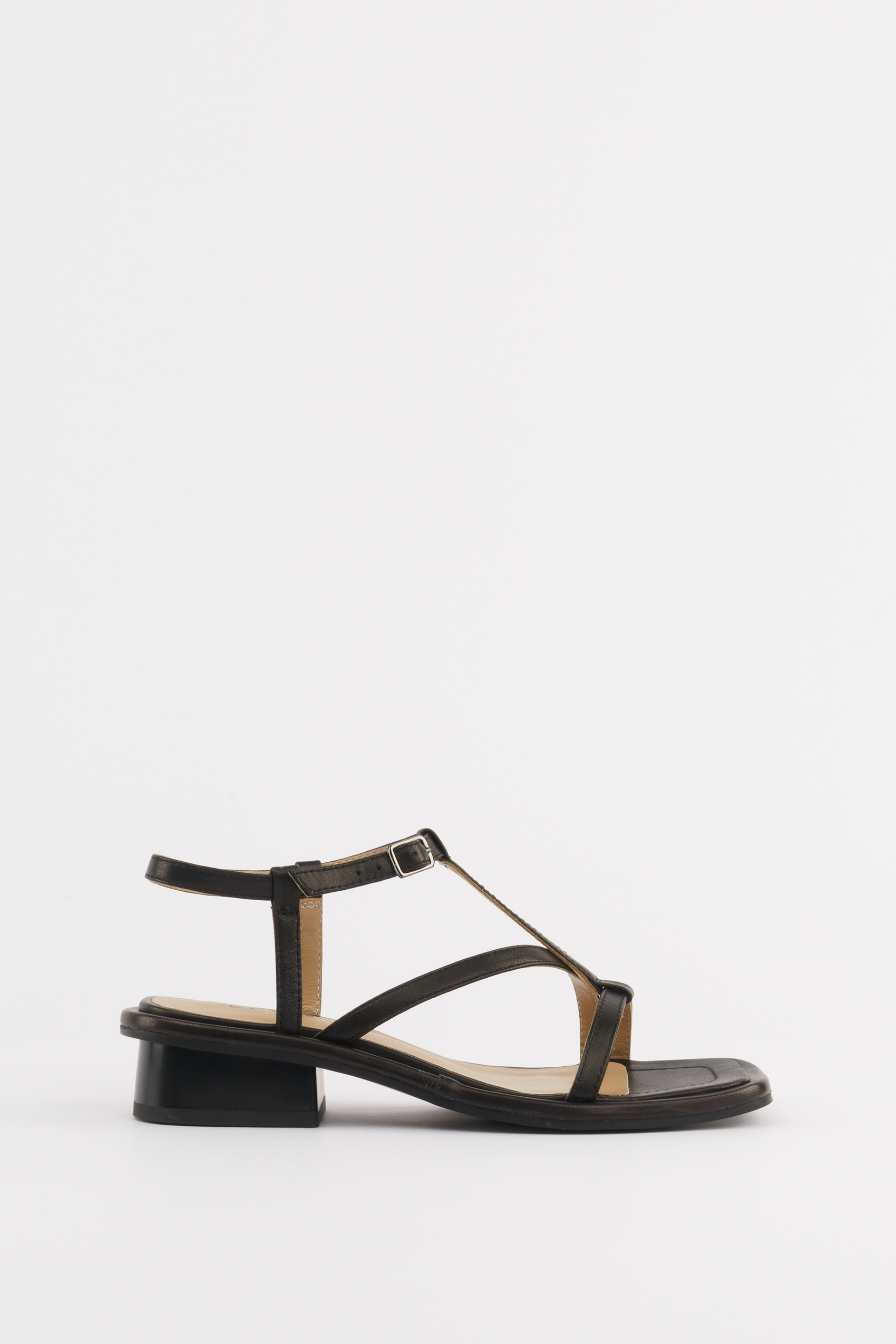 

Босоножки женские CORSOCOMO CC8846-WL черные 36 RU, CC8846-WL