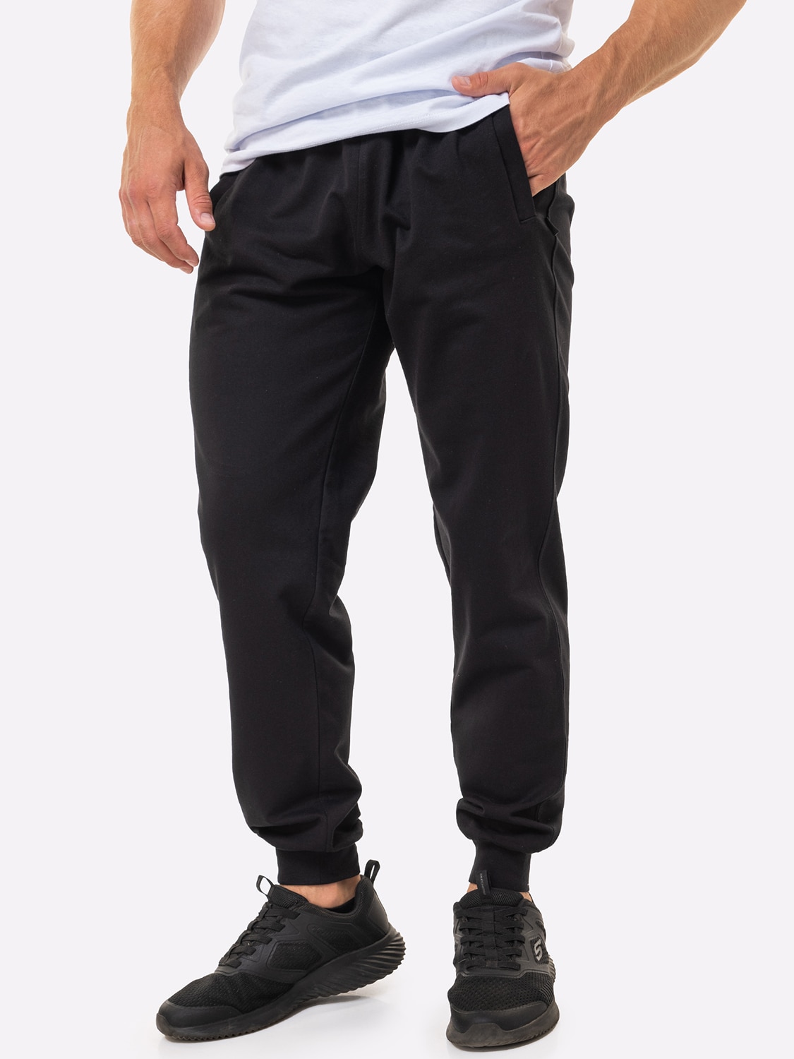 Спортивные брюки мужские HappyFox 9118 черные 50 RU