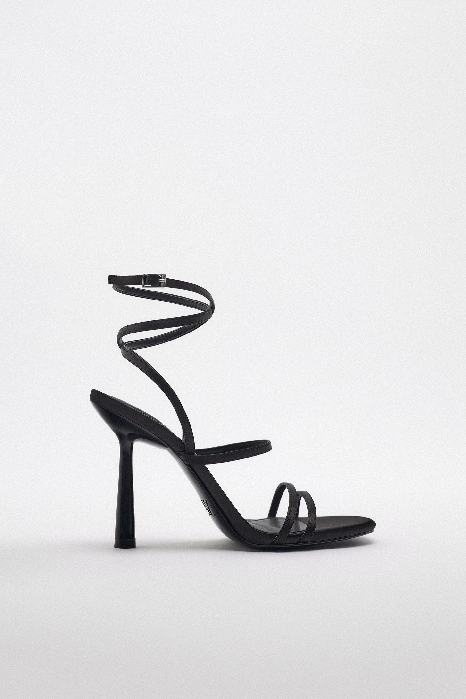 

Босоножки женские ZARA 13340010 черные 42 RU (доставка из-за рубежа), 13340010