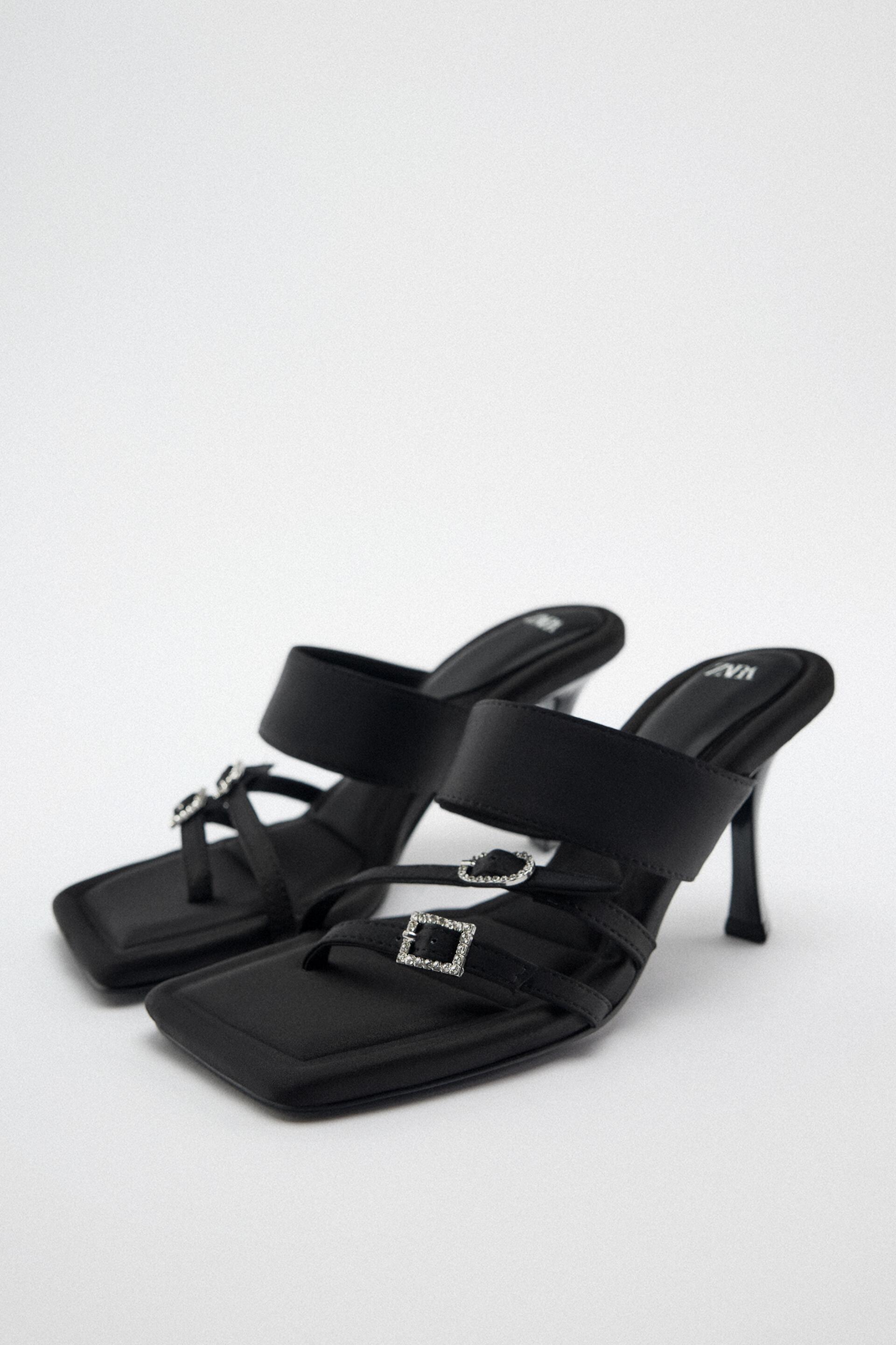

Мюли женские ZARA 13352010 черные 41 RU (доставка из-за рубежа), 13352010