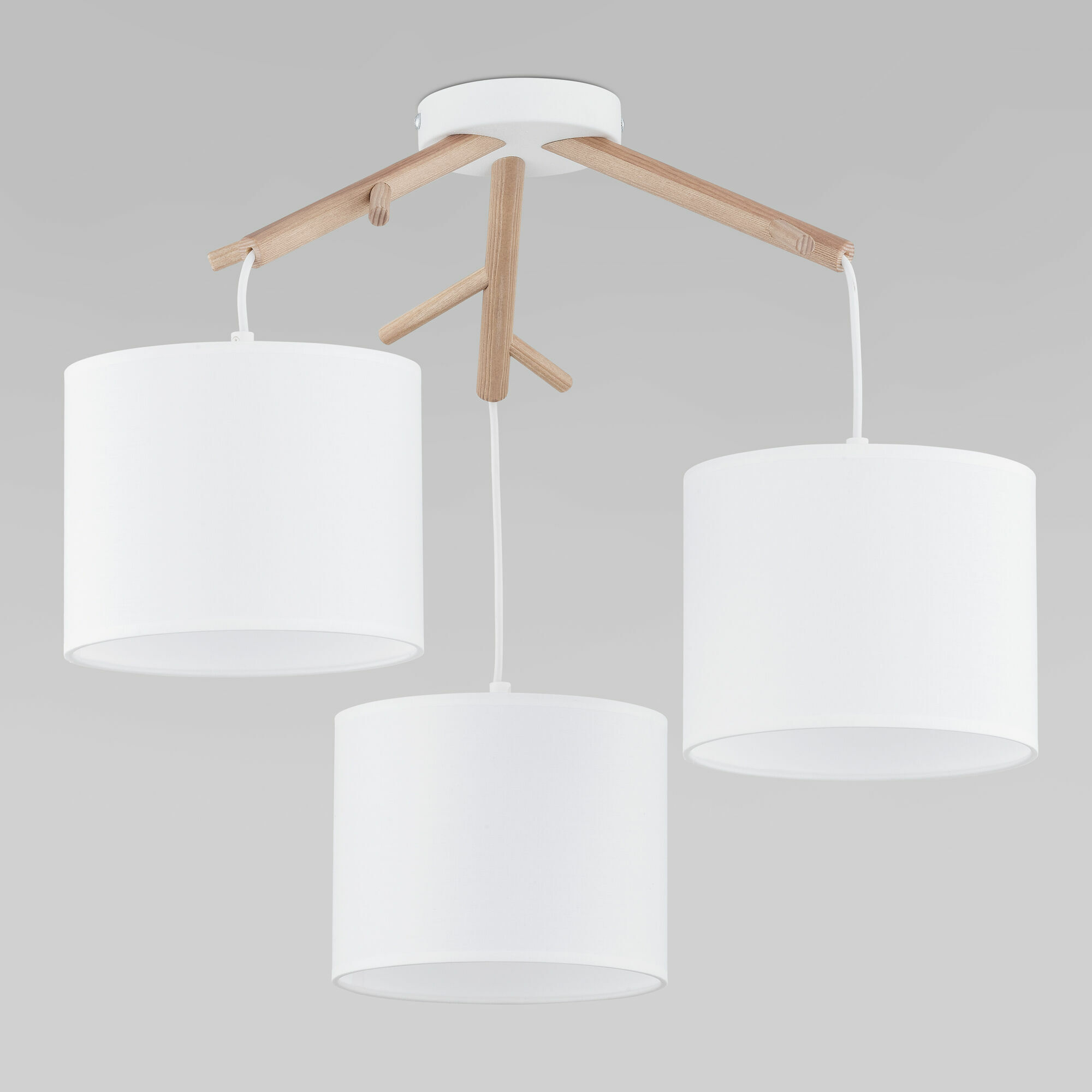 Потолочная люстра с 3 белыми абажурами TK Lighting 6553 Albero White светлое дерево Е27