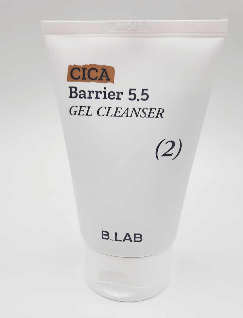 Очищающий слабокислотный гель для умывания B.Lab Cica Barrier 5.5 Gel Cleanser