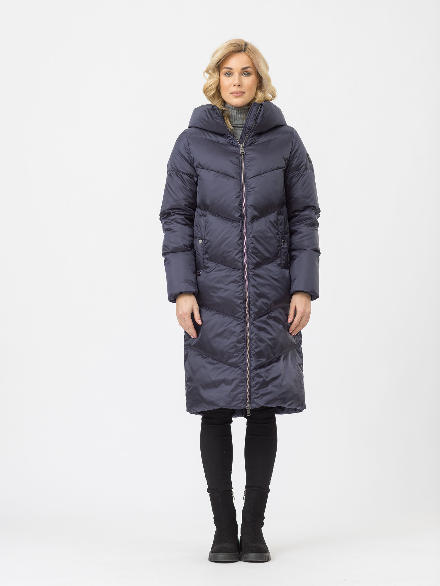 

Пуховик женский Avi A-17026-34 фиолетовый 36 EU, A-17026-34