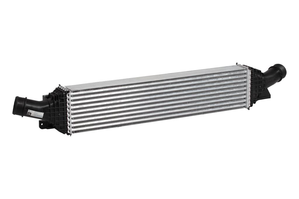 

LUZAR ОНВ (радиатор интеркулера) для ам Audi A4 (08-)A6 (11-)Q5 (08-) (LRIC 18180)