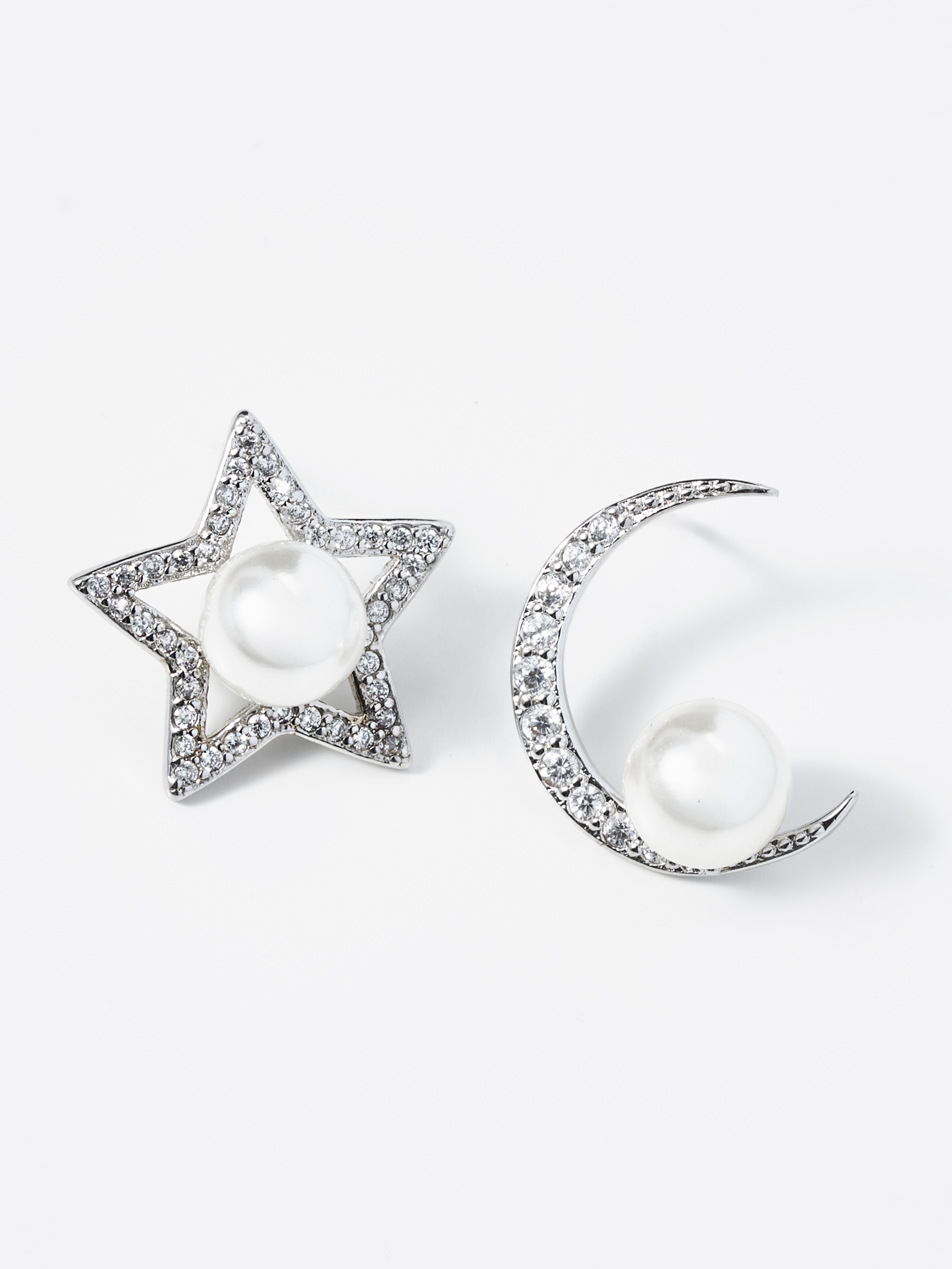 

Серьги из латуни SHINE & BEAUTY 82313-9, жемчуг искусственный/кристалл, 82313-9