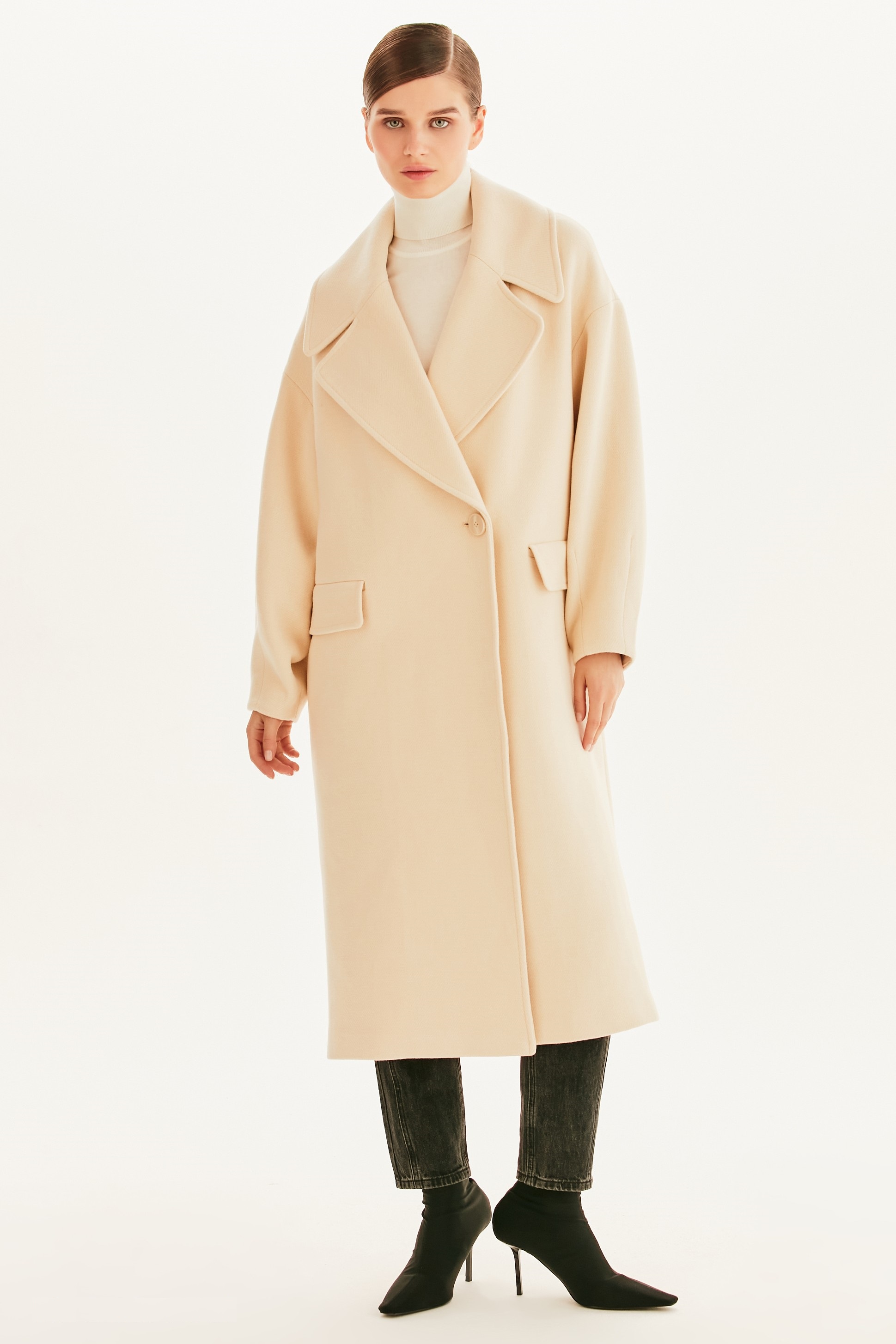 

Пальто женское LOVE REPUBLIC 1359514121 бежевое M, 1359514121