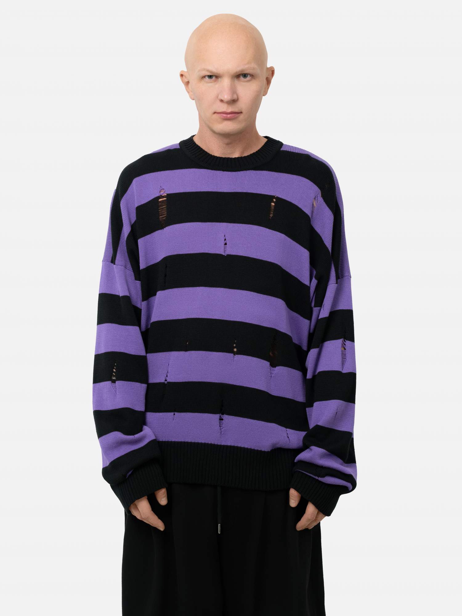 

Джемпер унисекс Гоша Карцев х Мегамаркет черный; фиолетовый, Гоша Карцев x Мегамаркет