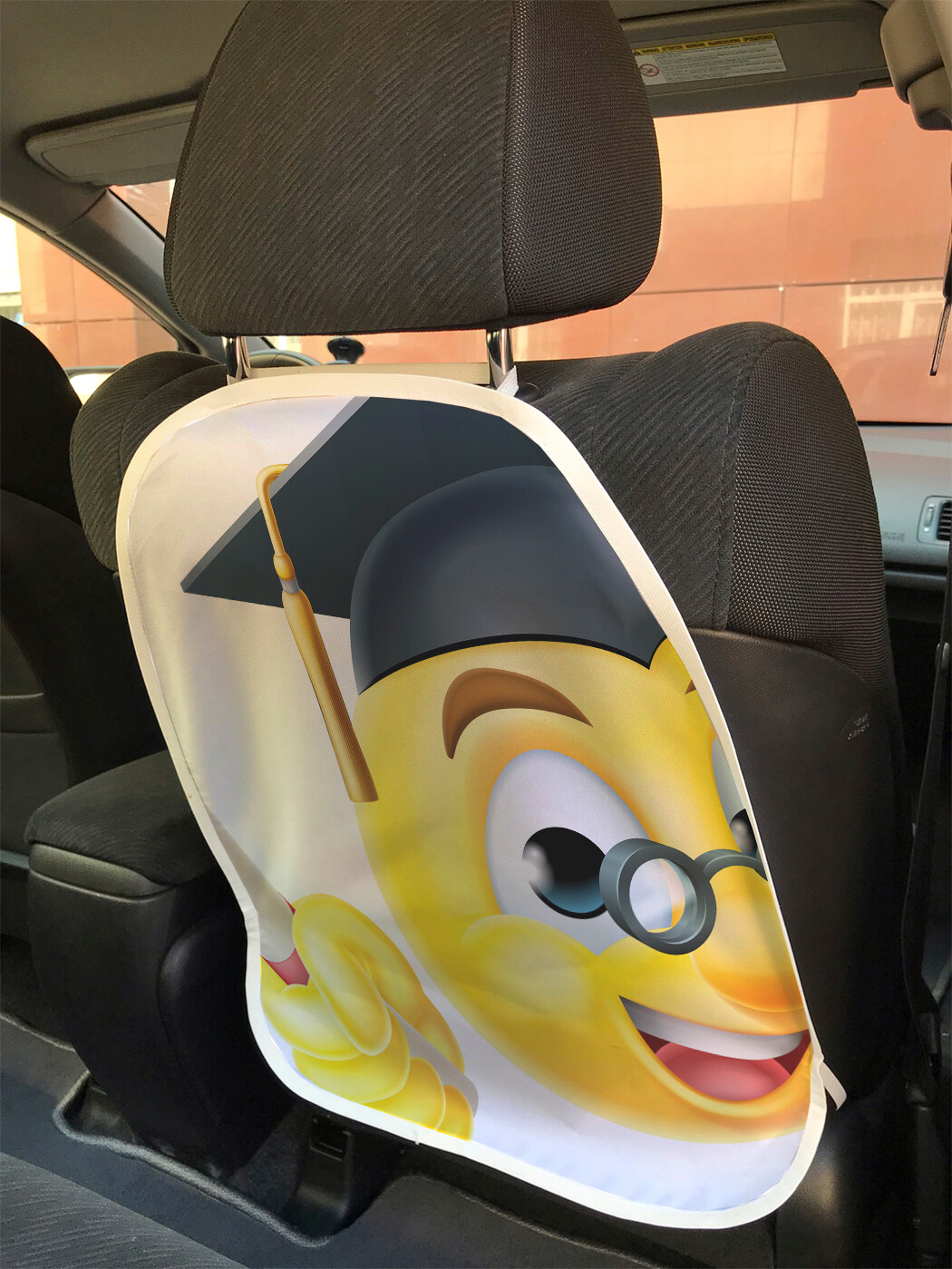 

Накидка на спинку сиденья JoyArty Смайлик-выпускник, 45х62, Смайлик-выпускник