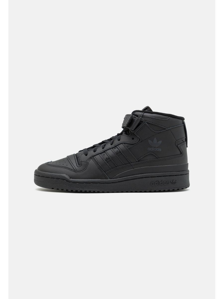 

Кеды мужские Adidas Originals AD115N047 черные 39 EU, Черный, AD115N047