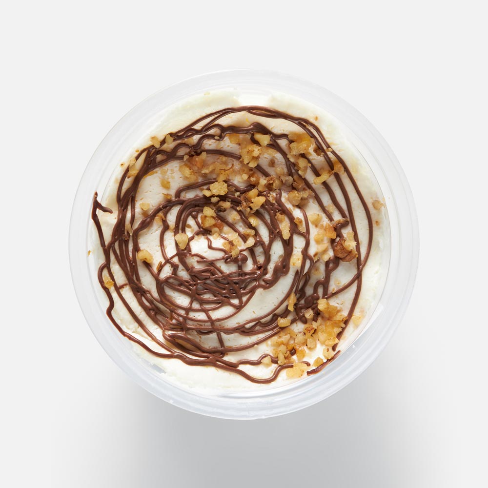 Сметанный десерт Самокат, с бисквитом, ананасами и грецкими орехами, 160 г